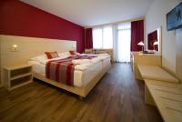 Hotel Krystal,
José Martího 407/2, 162 00 Prague 6 (Czech Republic) - 